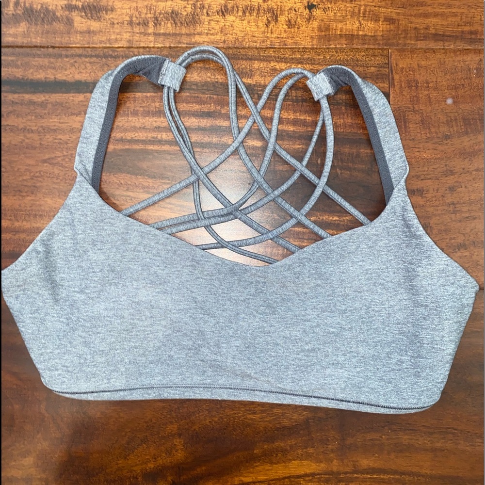 Lululemon free to be wild bra grey size 8